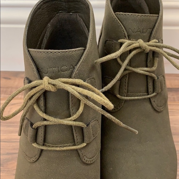 Nautica Forest Green Vaeda Wedge Lace-Up - Picture 2 of 6